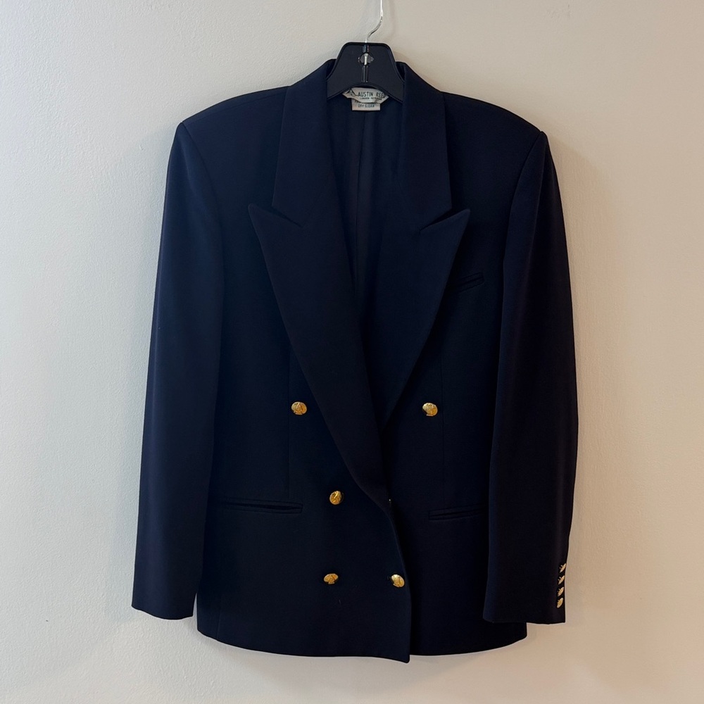 Vintage Navy Double-Breasted Blazer with Gold Buttons - EUC flawless wool - 4